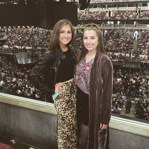 Meet your Posher, Paige